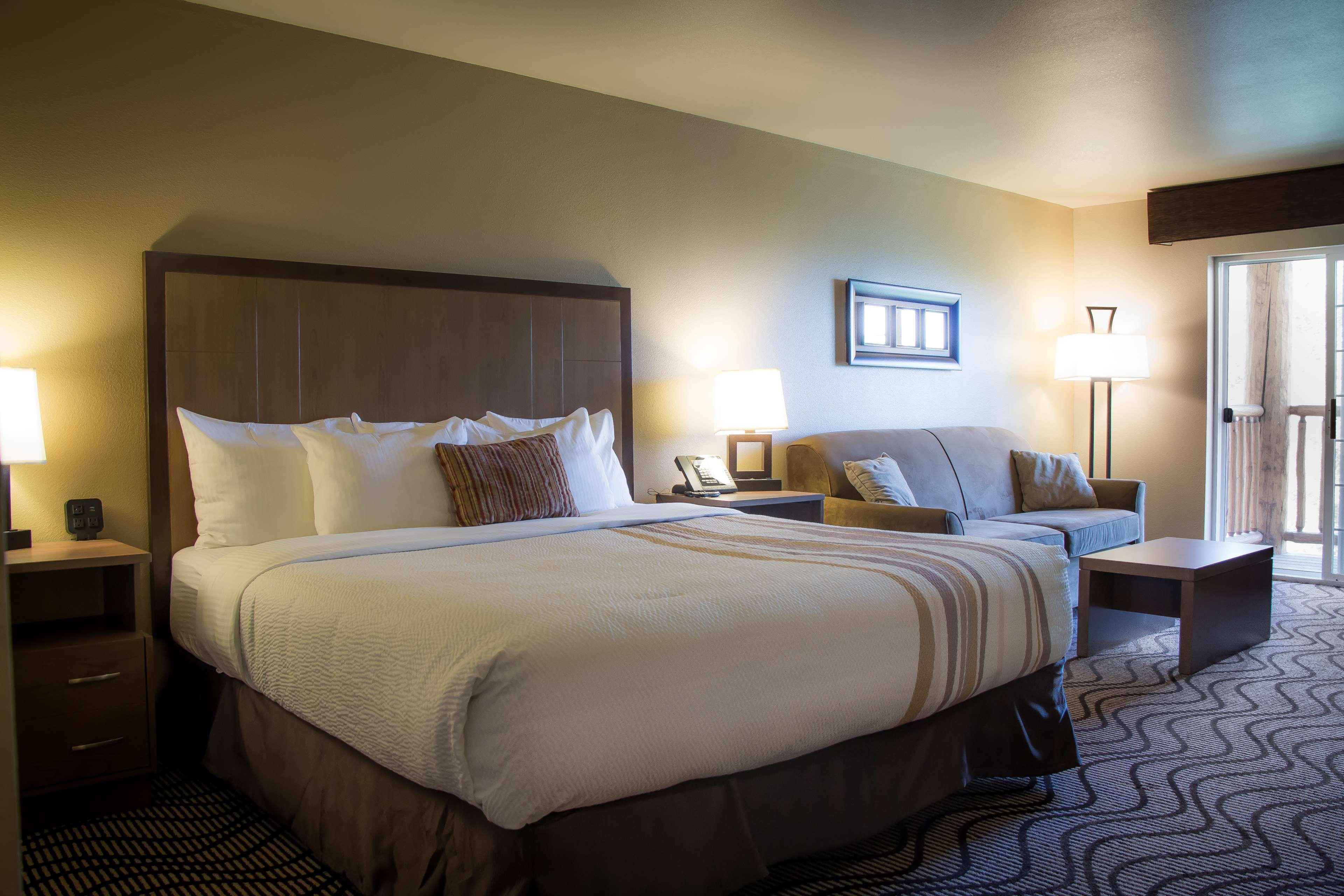 Best Western Plus Riverfront Hotel And Suites Грейт-Фолс Экстерьер фото